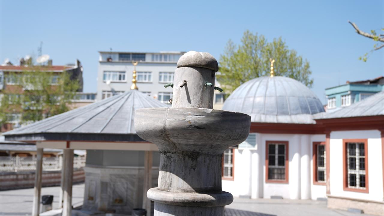 "Bu kuş çanakları, sebilleri öyle bir ince dokunuş"