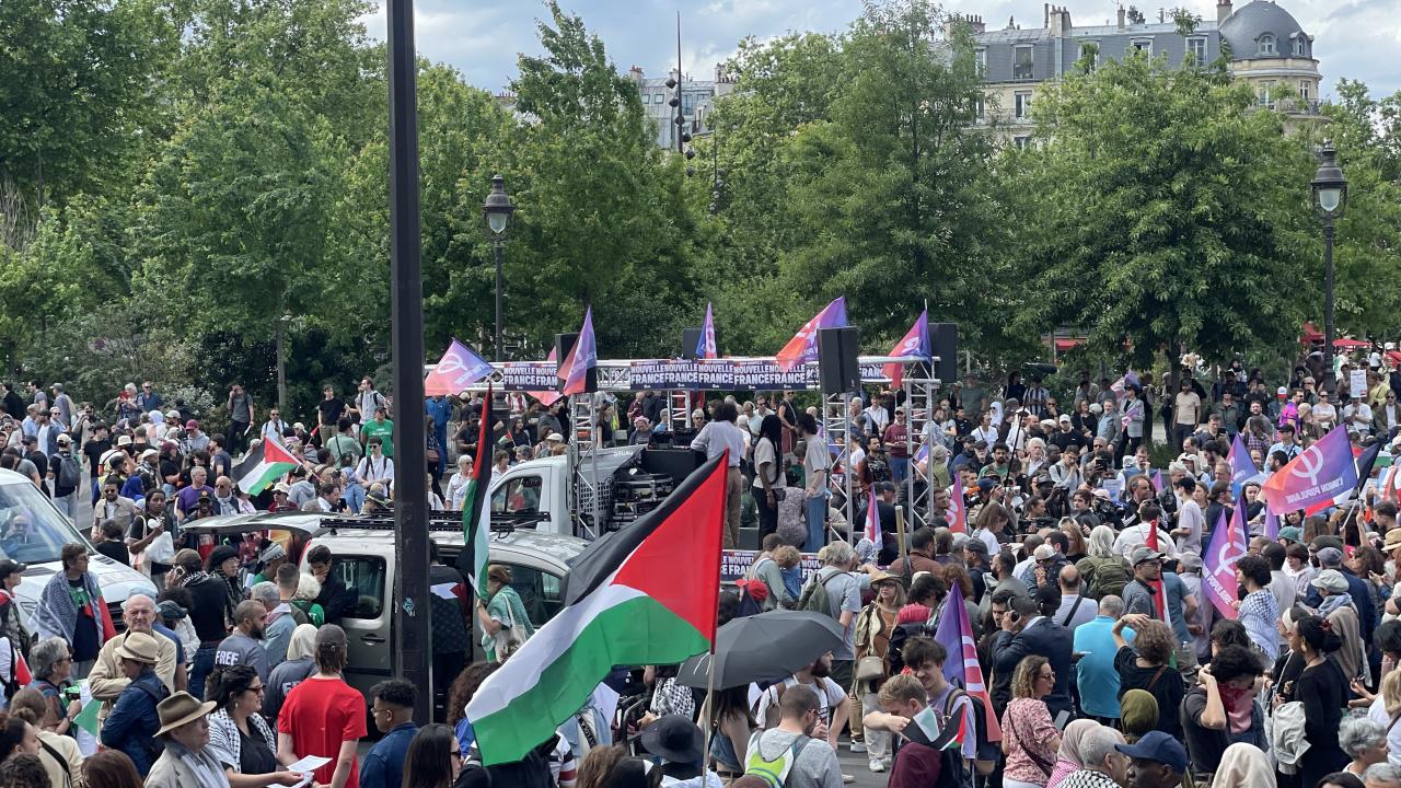 Fransa'da İslam düşmanlığına karşı gösteriler düzenlendi