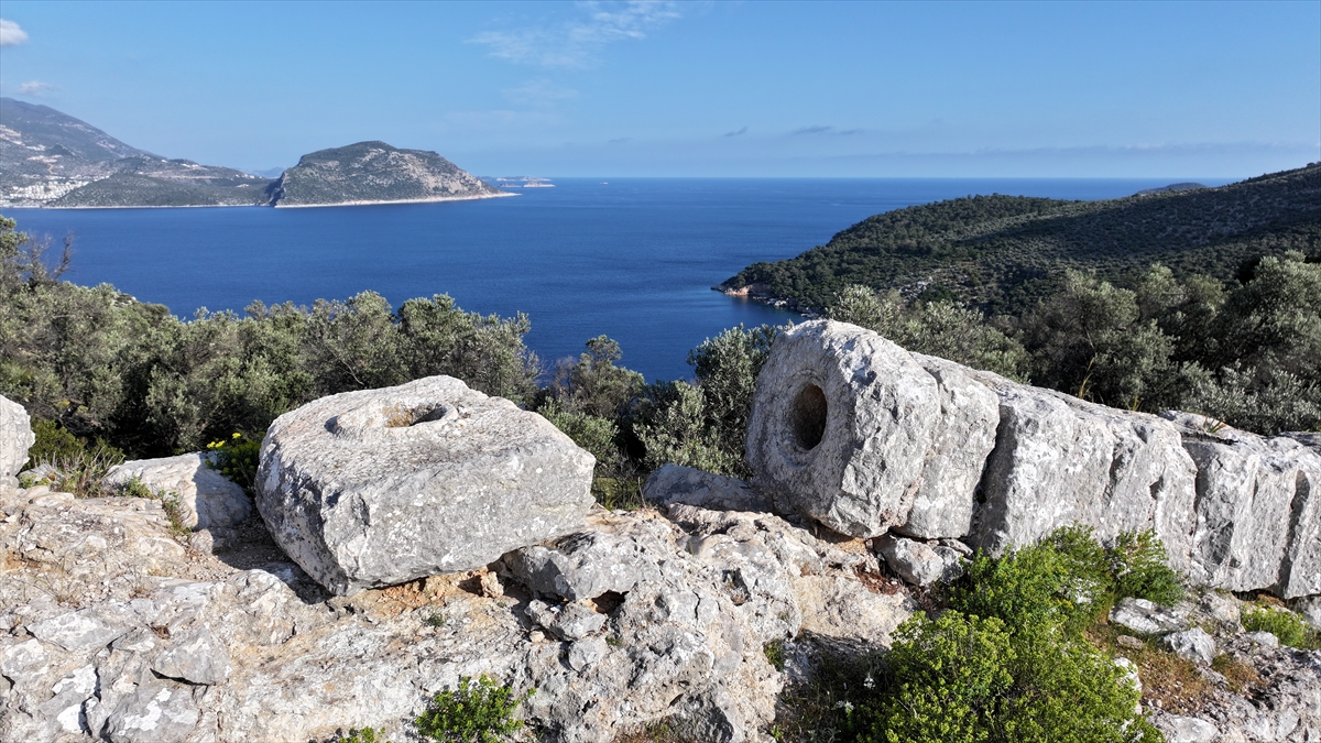"Suyun rotasını takip edenler Patara Antik Kenti`ne ulaşıyor"