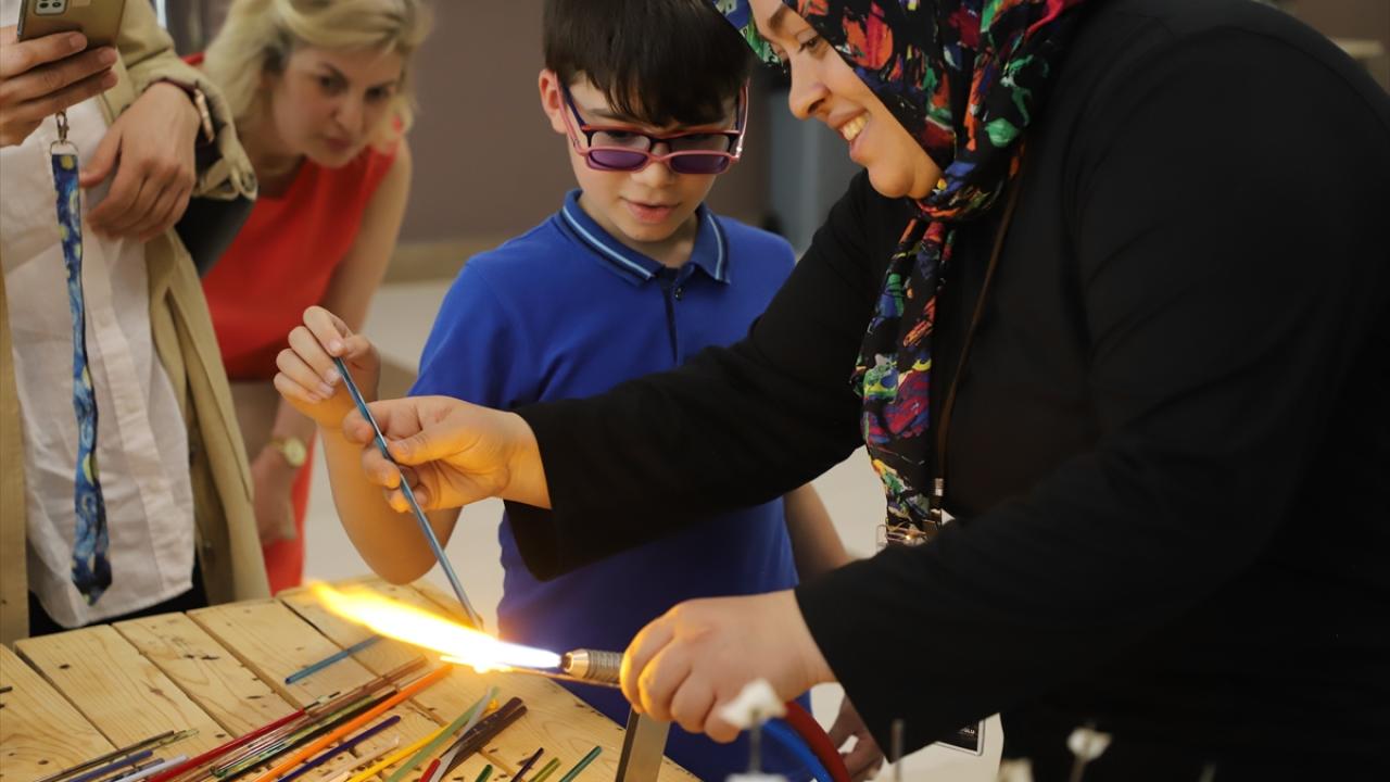 8. Uluslararası Denizli Cam Bienali başladı