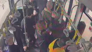 Metrobüs kazası araç içi kamerasında