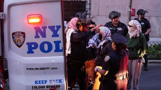 New York polisi Filistin destekçisi göstericileri gözaltına aldı