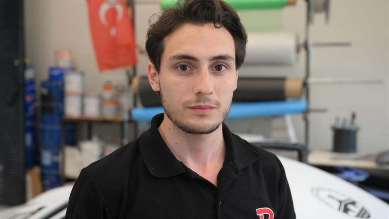 Ekibin en zayıfı aracı kullanıyor