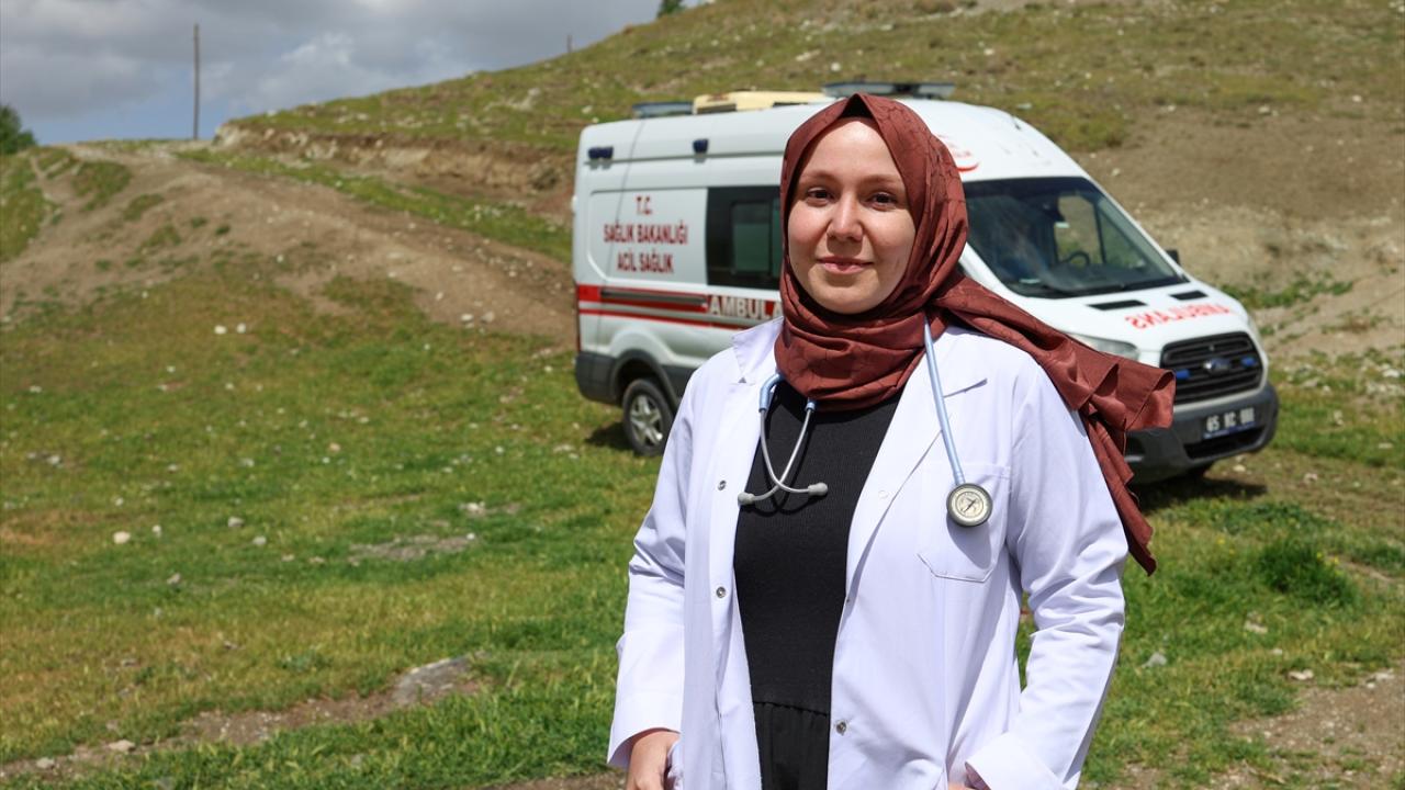 "Engellilerimizin gözlerine bakıp `yanınızdayız` demeye çalışıyoruz"