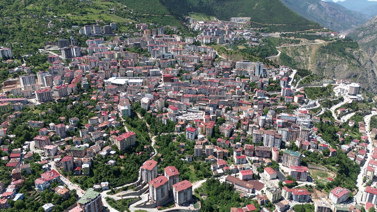Artvin en çok ziyaretçiyi Borçka Karagöl`de ağırlayacak