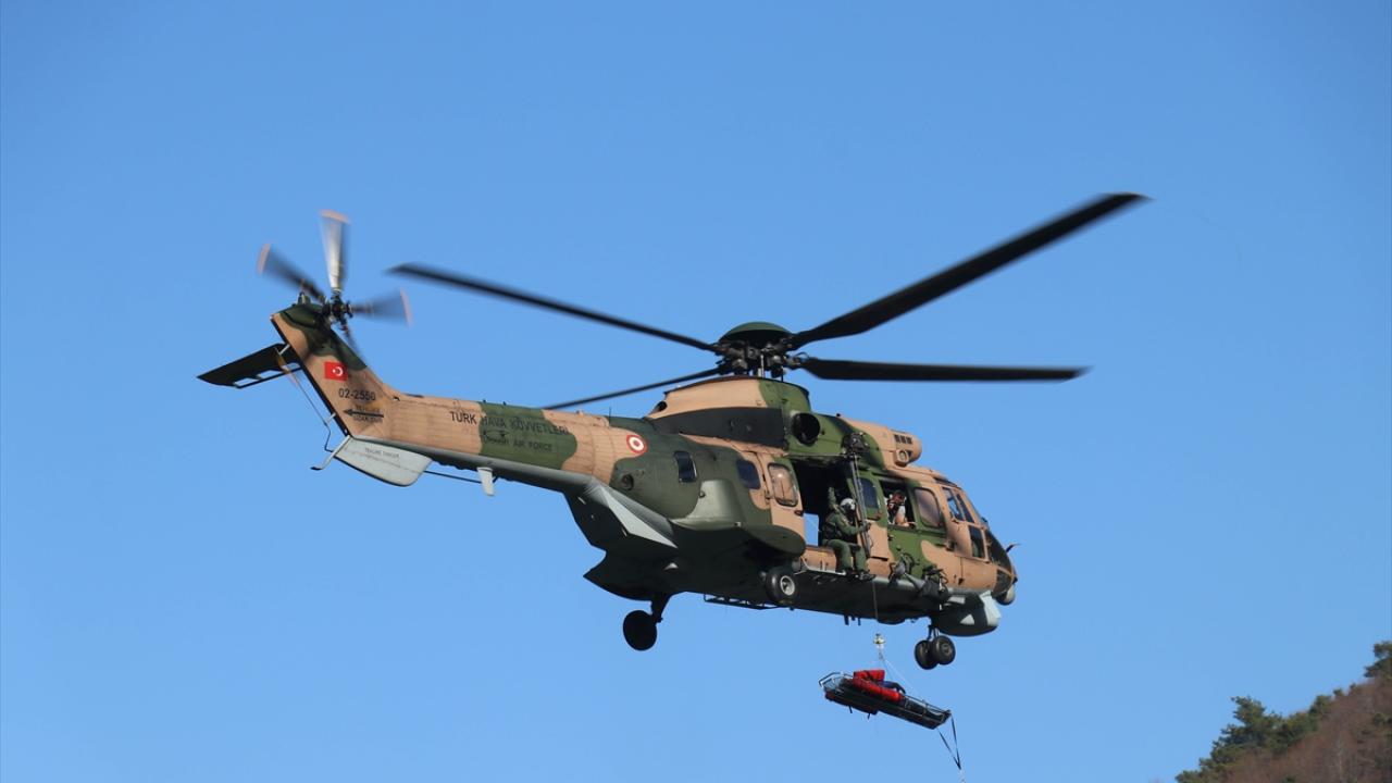 "Görevlerin en emniyetli şekilde yerine getirilmesi için sürekli eğitimler yapmaktayız"