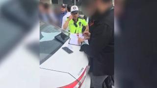 Ambulansa yol vermeyen düğün konvoyuna ceza yağdı