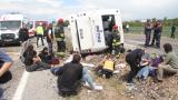 Konya'da yolcu otobüsü devrildi: 13 yaralı