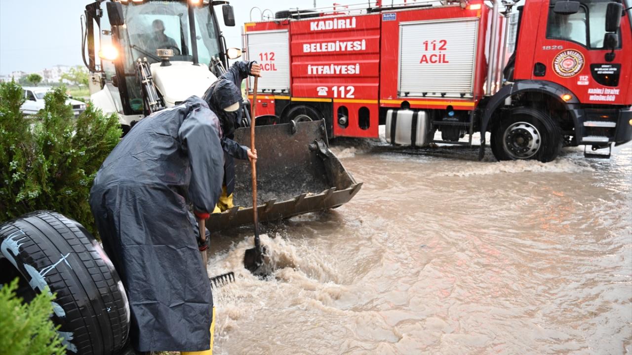 Osmaniye'de sağanak hayatı olumsuz etkiledi