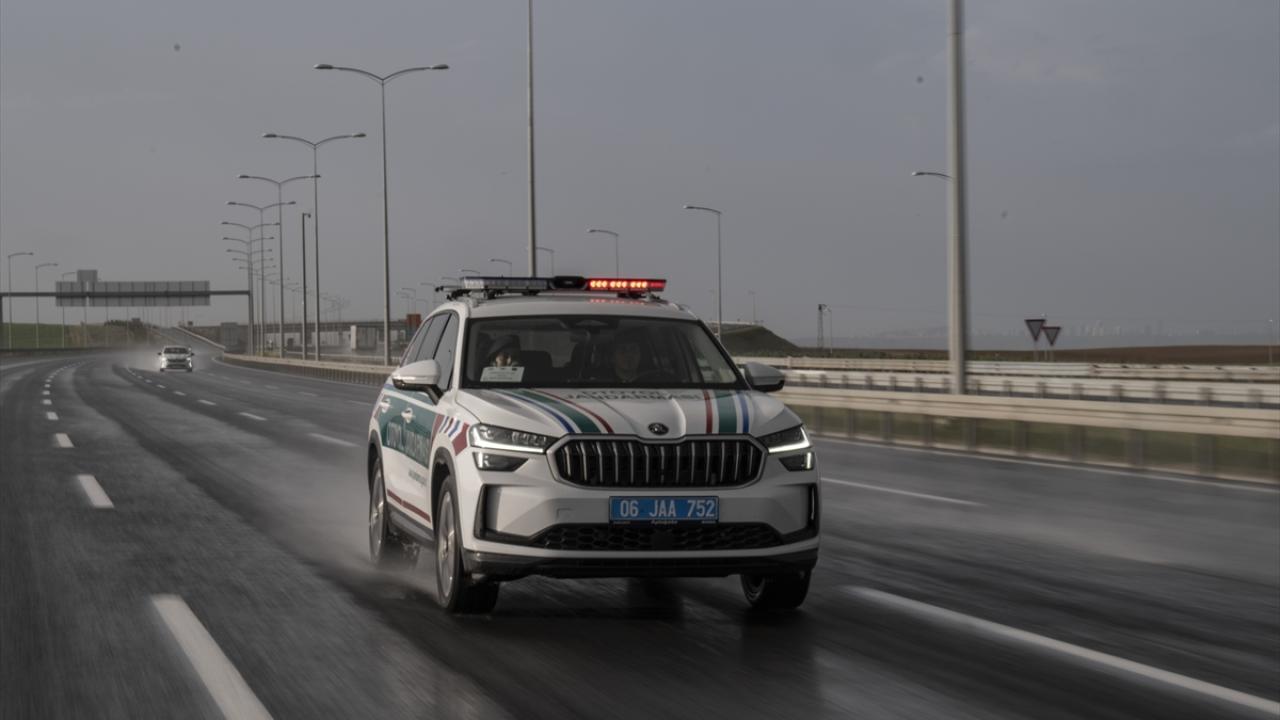 Otoyolların güvenliği onlara emanet