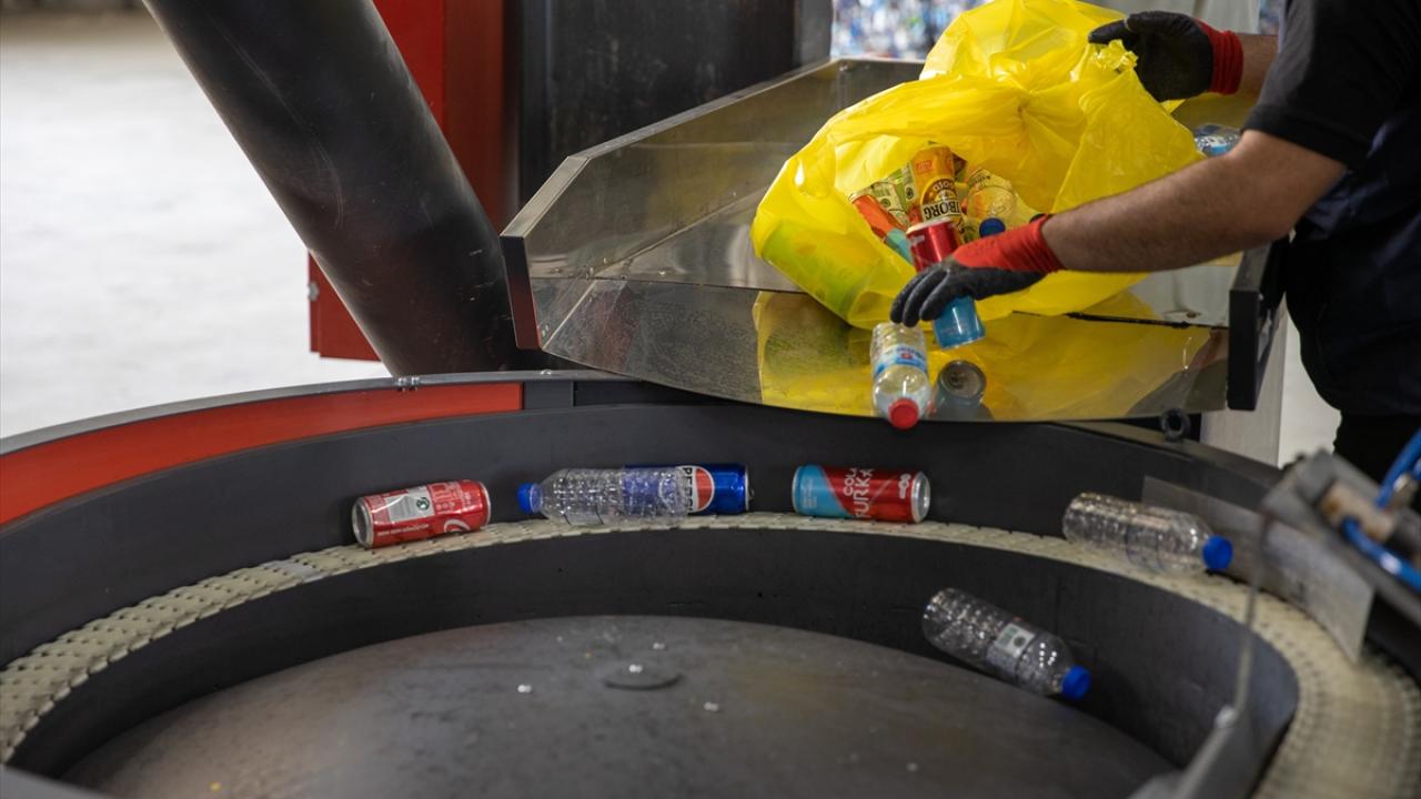 "Türkiye`nin atık ithalatı düşürülmüş olacak"