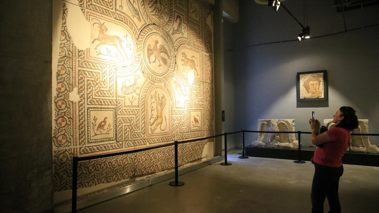 Manisa Müzesi, zenginleşen içeriğiyle yeniden ziyaretçileriyle buluştu