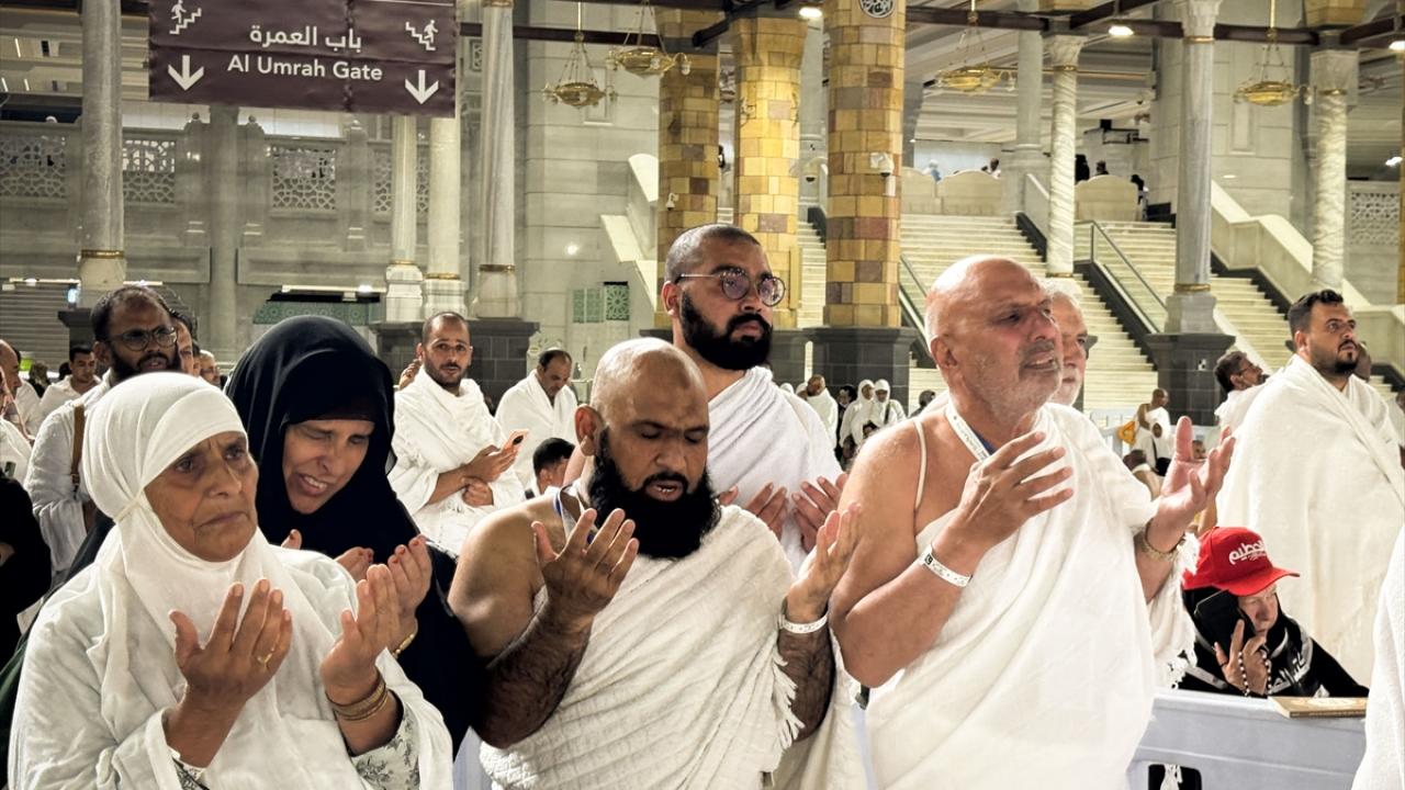 "Kabe`de olmak anlatılmaz"