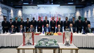 Cumhurbaşkanı Erdoğan, Galatasaray futbol takımını kabul etti