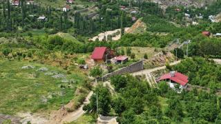 Erzurum'da toprak kayması meydana gelen mahallede jeoteknik çalışmalara başlandı