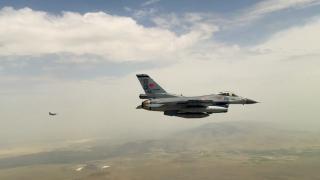 "Maverick" füzelerinden tam isabet