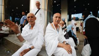 Hacı adaylarının Arafat'a yolculuğu başladı