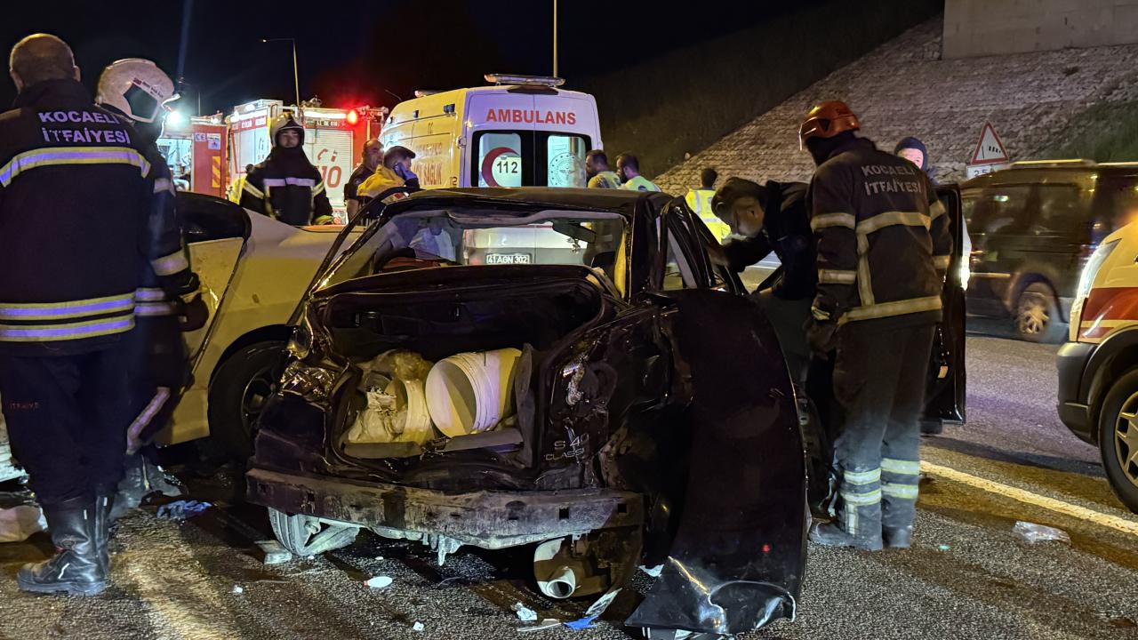 Kuzey Marmara Otoyolu'nda zincirleme kaza: 12 yaralı