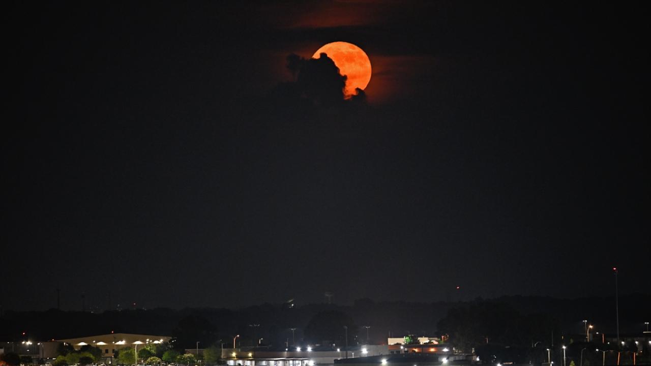 Charlotte`da `Haziran dolunayı`