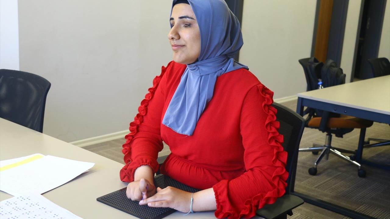 "Engelimin bir şeylere engel olmayacağını düşünerek büyüdüm"