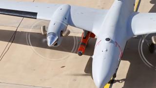 AKINCI'dan ÇAKIR füzesiyle tam isabetli otonom atış