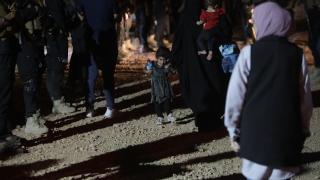 Suriye'de PKK/YPG işgalindeki Hol Kampı'ndan ilk Suriyeli aileler çıkmaya başladı