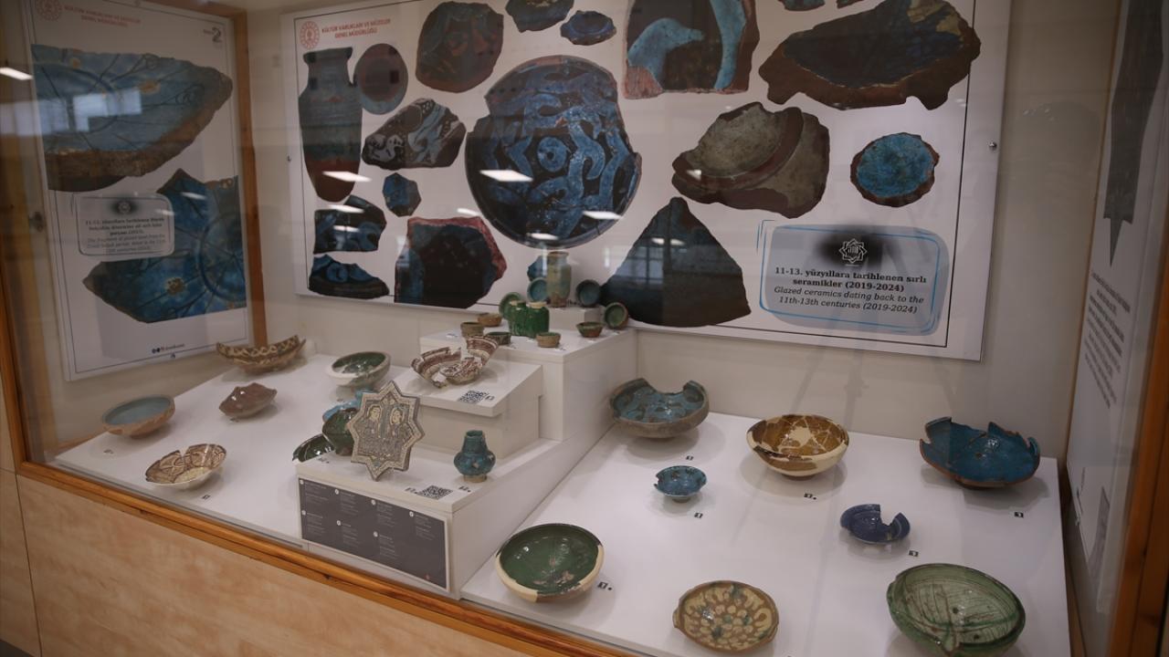 İki vitrinlik sergi yıl boyunca açık olacak