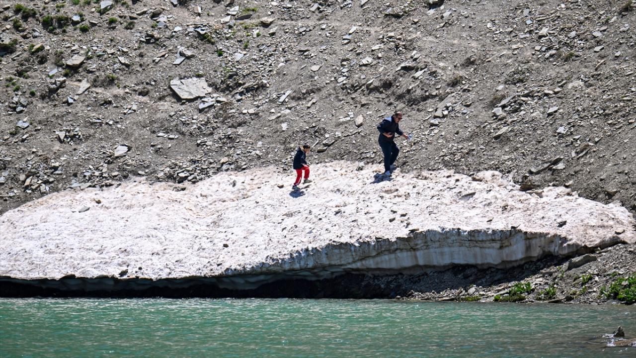 "Gölü ziyaret edenler buraya sahip çıkmalı"