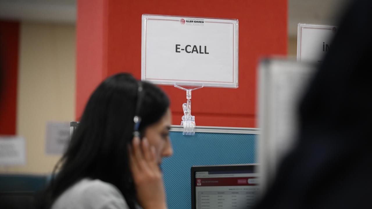 "Herhangi bir acil durumda SOS tuşunu kullanın"