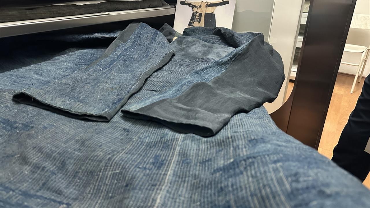 Eserleri koruma amaçlı çelik dolaplar yaptırıldı