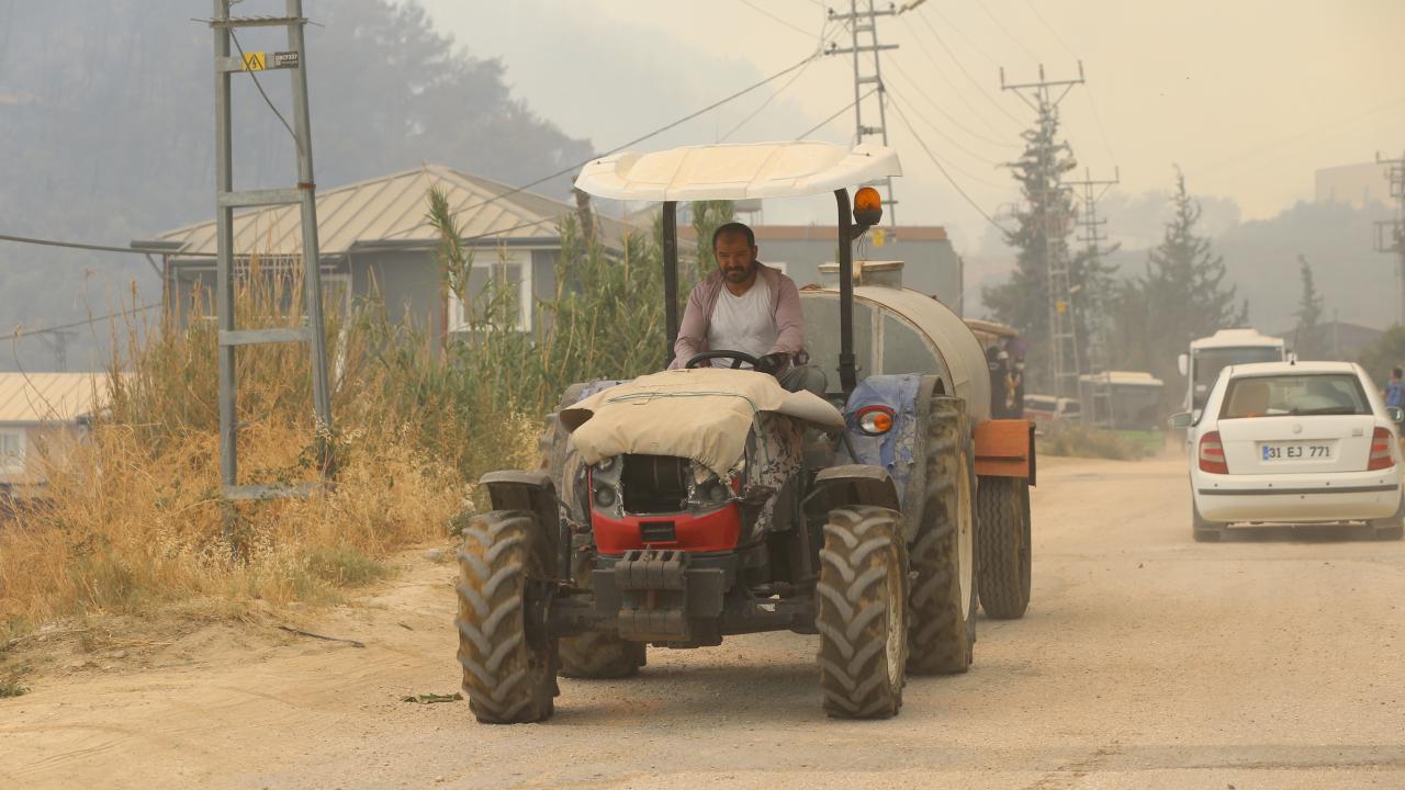 Yaklaşık 1500 kişi tahliye edildi