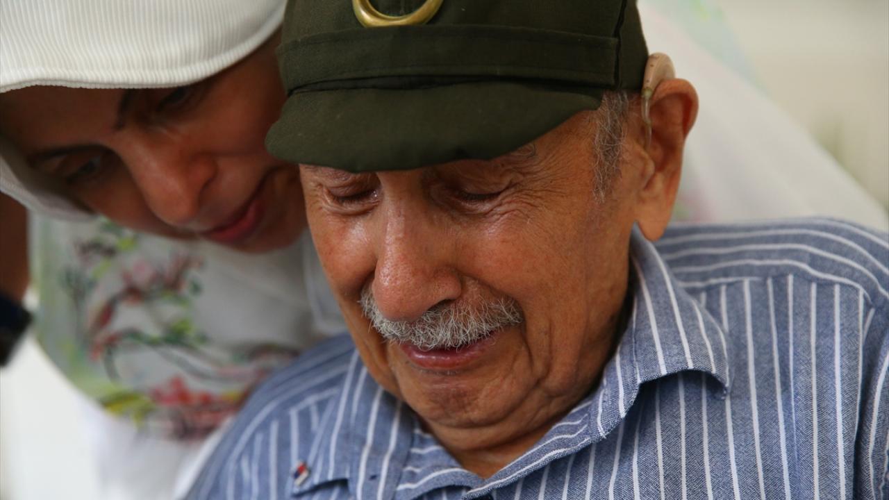 "Yemeğimizi oradaki çocuklara veriyorduk"