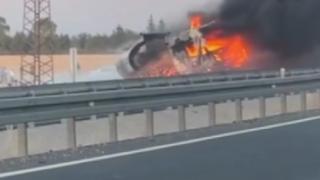 Anız yangını seyir halindeki yakıt yüklü tankere sıçradı