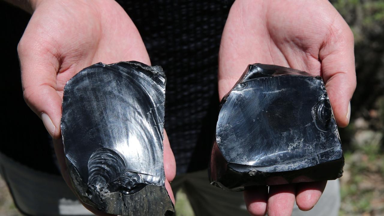 "Günümüzden yaklaşık 6 bin yıl önceye kadar obsidyenin sürekli kullanıldığı biliniyor"