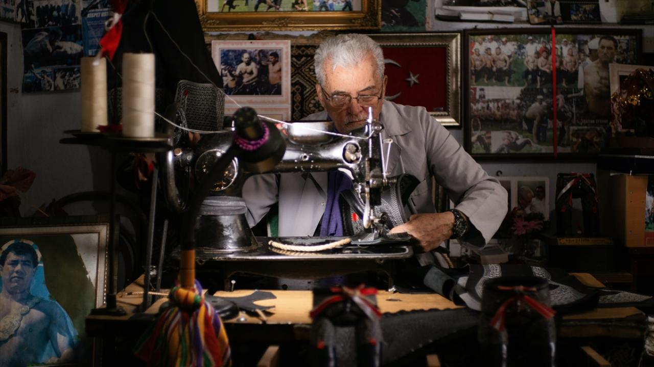 Gazete haberleriyle ününe ün kattı