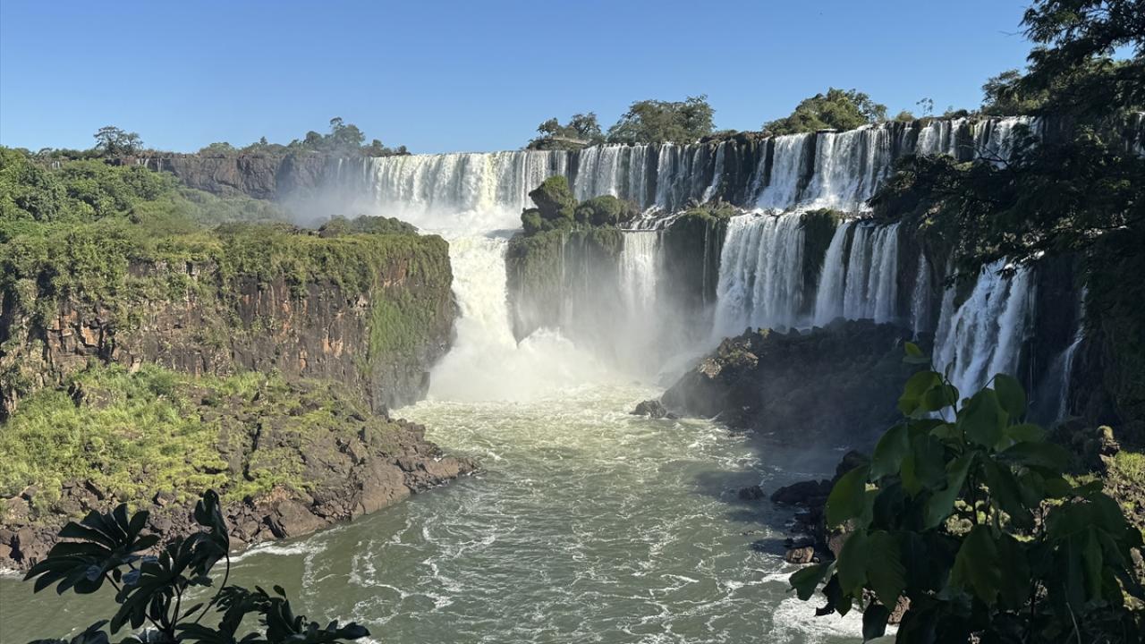 Şelalelerin ismi ve turistik tarihi