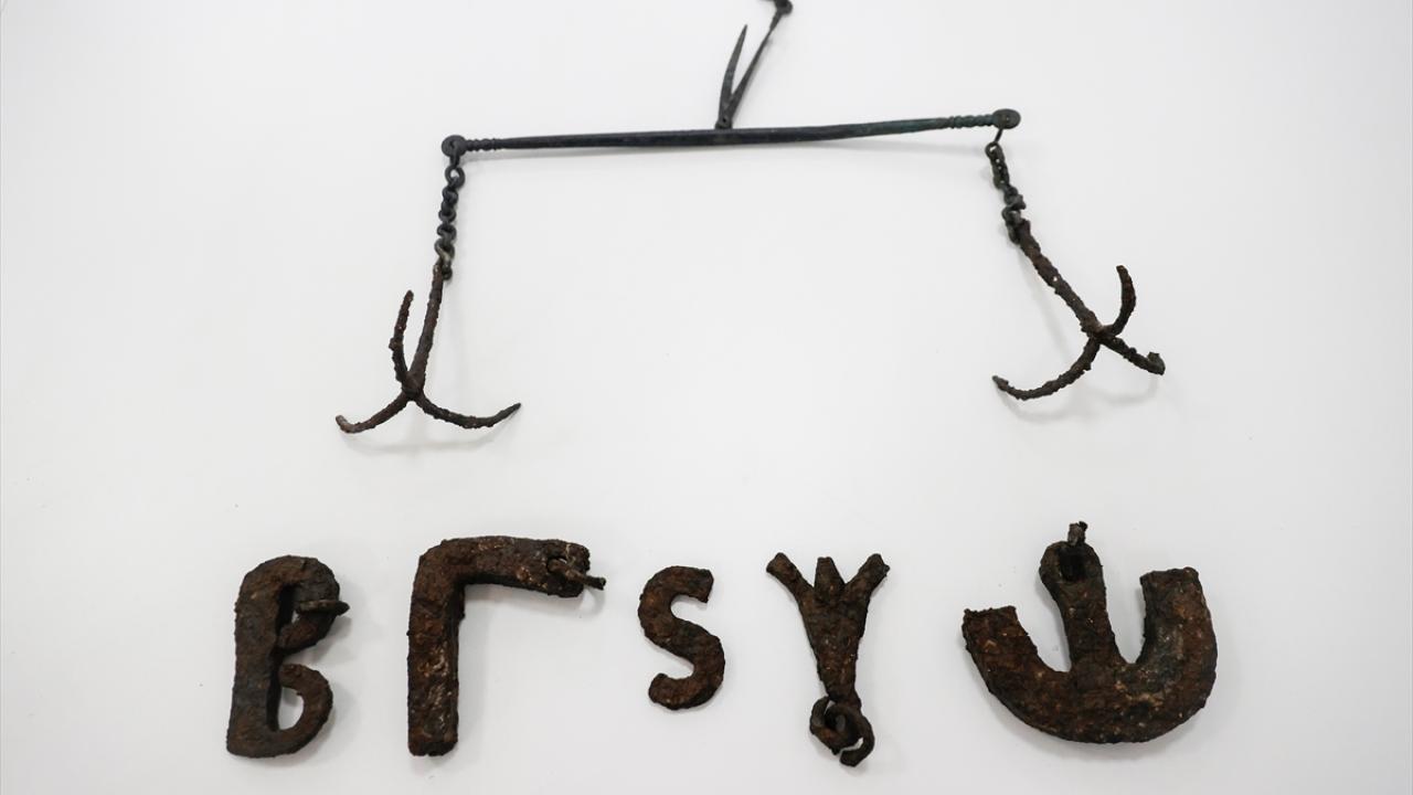 Sütunlu caddelerdeki kazılarda önemli bulgulara ulaşıldı