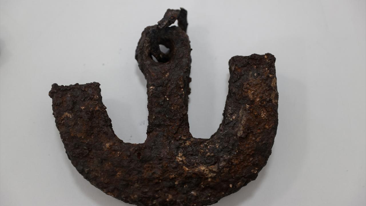 "Ağırlıklar Antik Yunan alfabesinin harfleri şeklinde yapılmış"