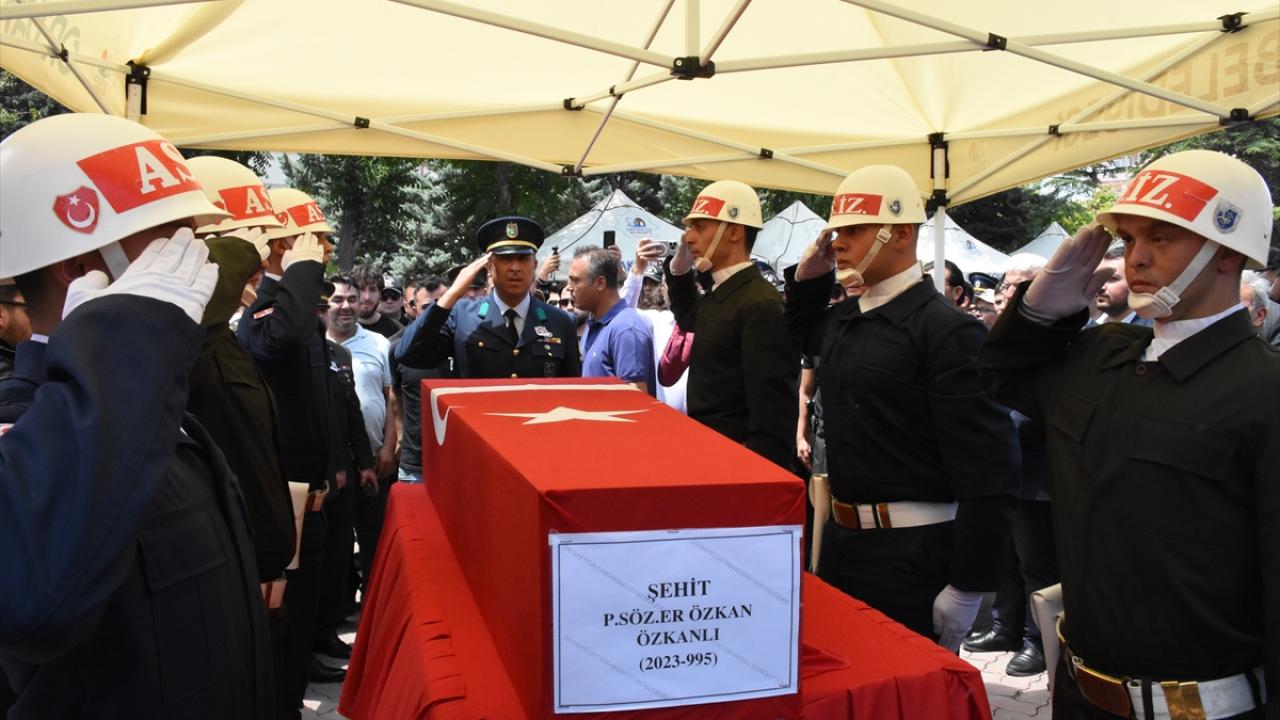Şehit Piyade Sözleşmeli Er Özkan Özkanlı