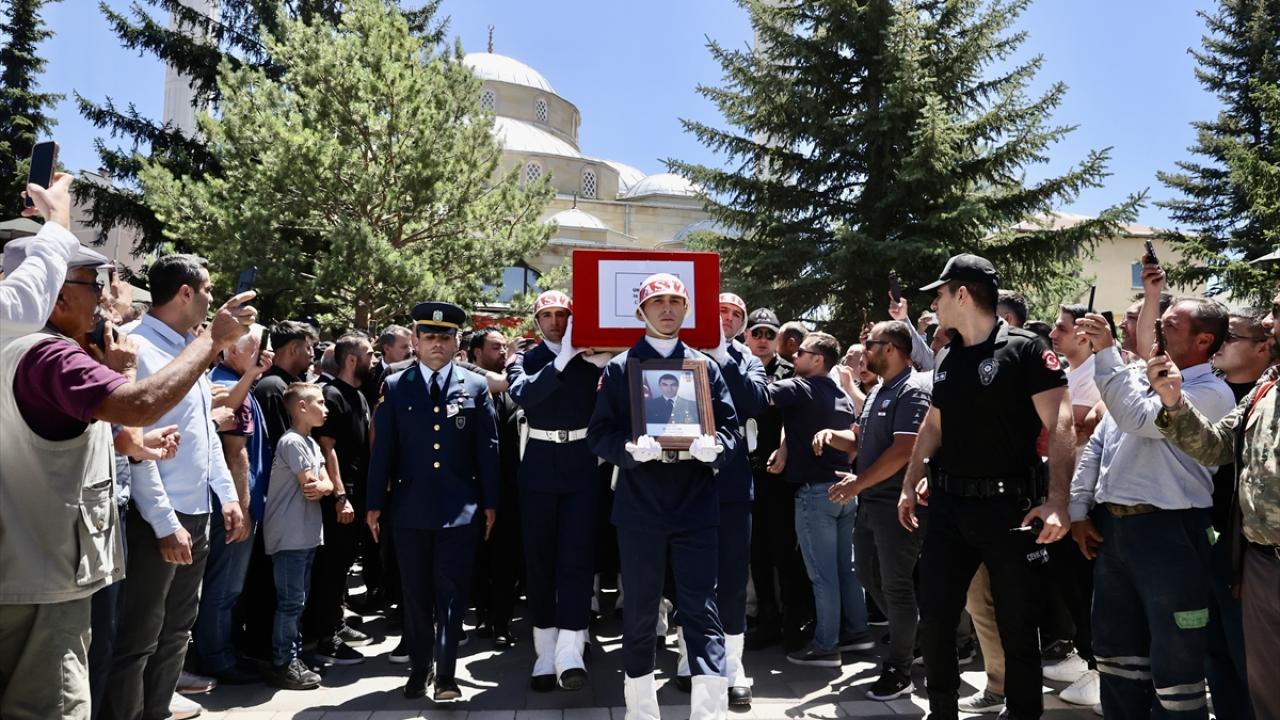 Şehit Uzman Çavuş Ümit Üzüm