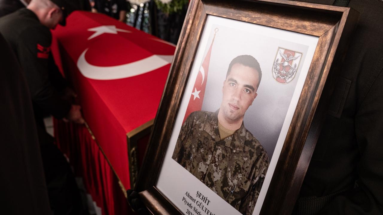 Şehit Piyade Sözleşmeli Er Ahmet Gültekin