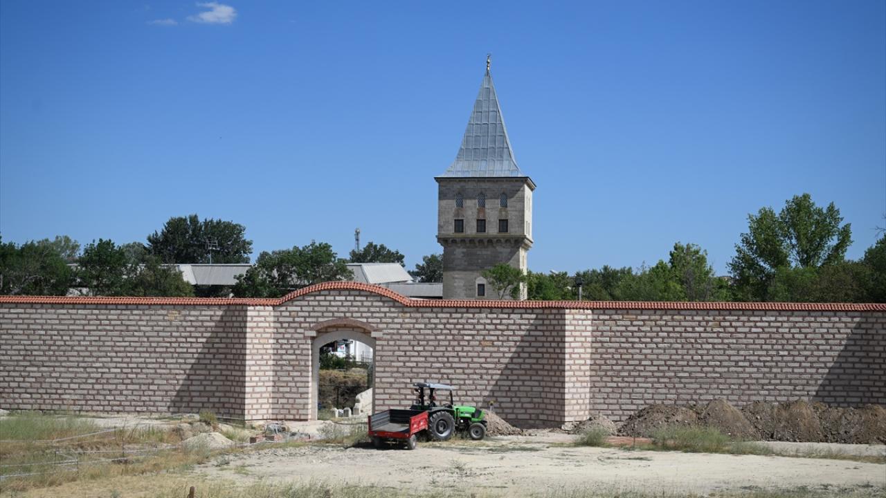 "Topkapı ile kardeş saray gibiler"