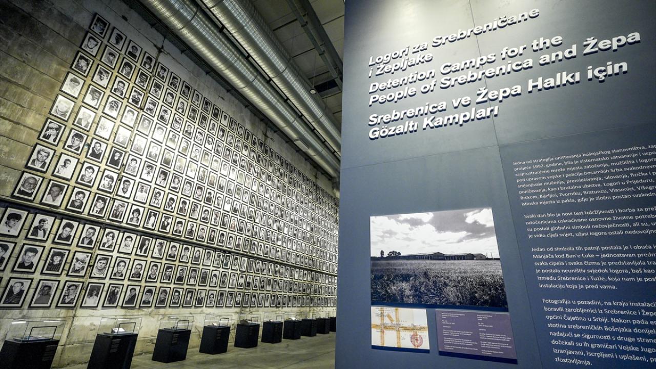 Srebrenitsa soykırımı