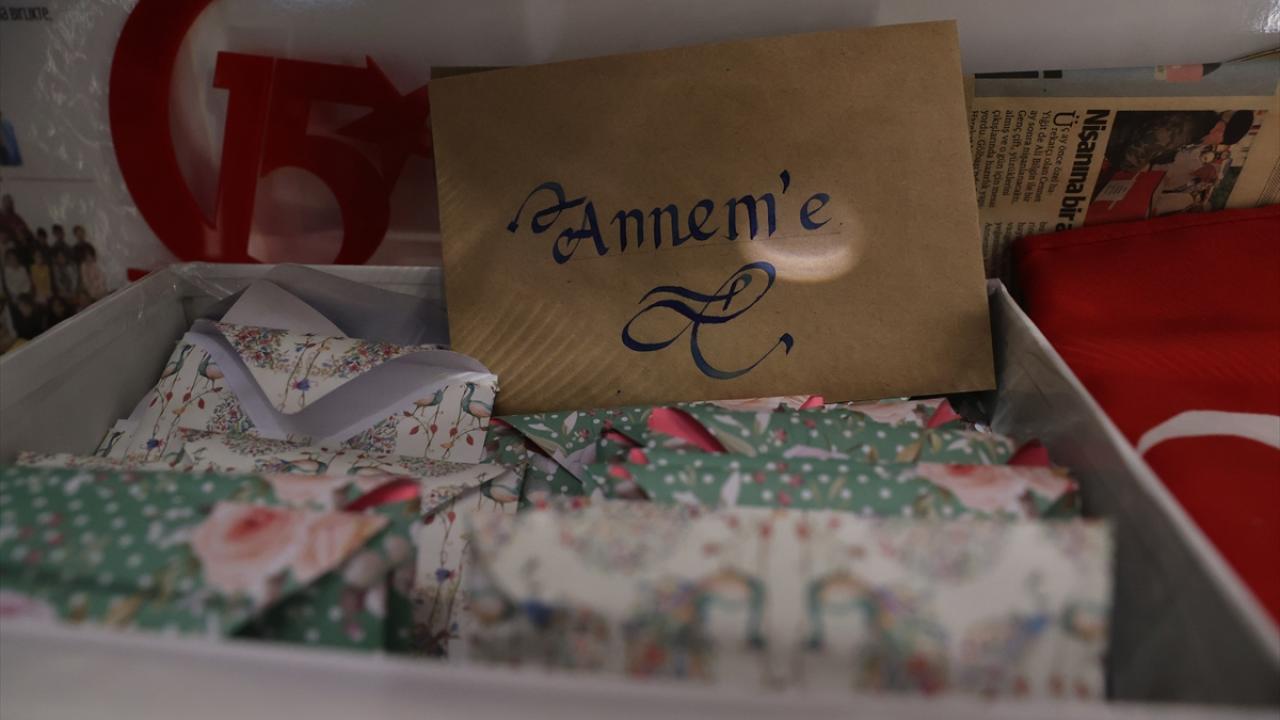 Ziyaretçiler duygusal anlar yaşıyor