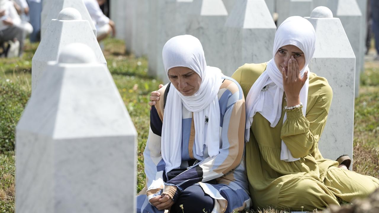 Soykırımda defnedilenlerin sayısı 6 bin 772`ye yükseldi