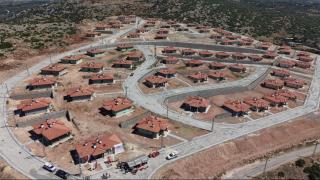 Osmaniye'de villa tipi köy evleri depremzedelerin yüzünü güldürdü