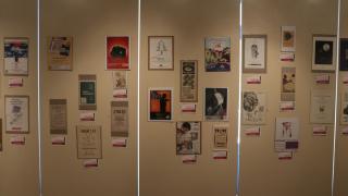 Biriktirdiği eski gazete ve dergilerdeki reklam kupürlerinden sergi açtı