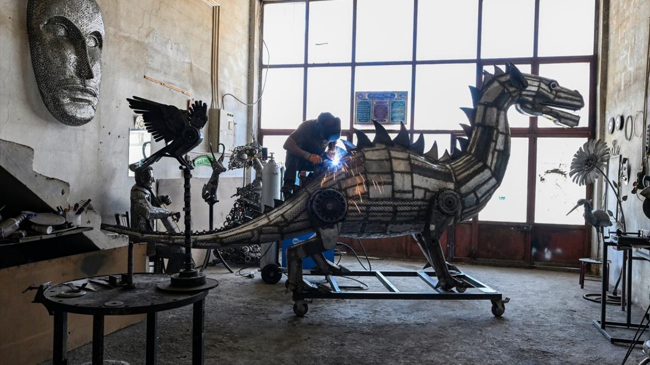 "Ortaya çok güzel bir eser çıktı"