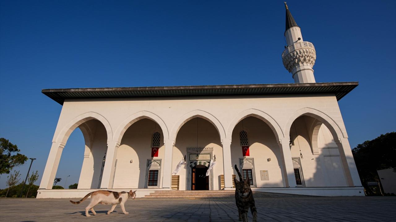 MSÜ Kara Harp Okulu Atış ve Tatbikat Bölge Birlik Komutanlığı (ATAT) Camii