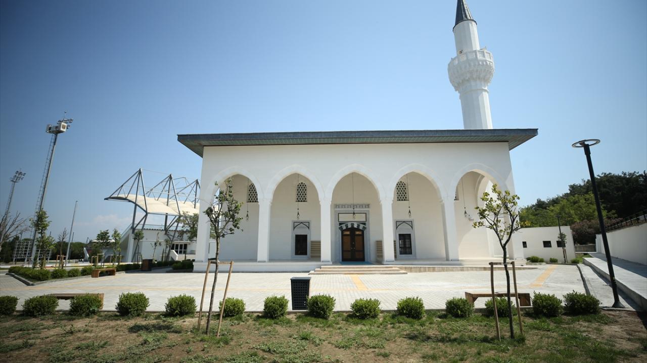 MSÜ Kara Astsubay Meslek Yüksekokulu Camii
